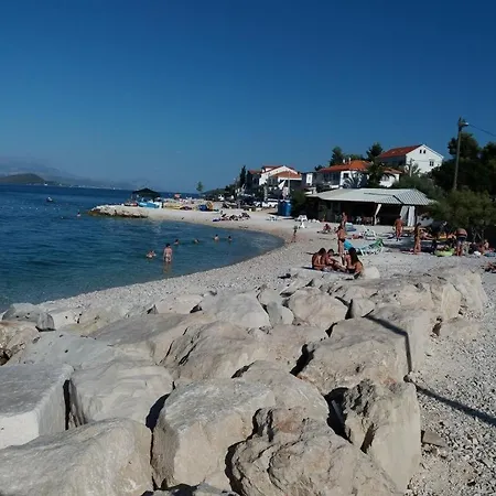 In Arbanija With Sea View, Balcony, Air Conditioning, Wifi 5138-1 Appartement *