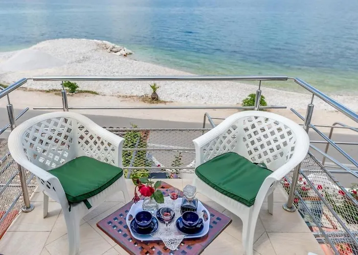 In Arbanija With Sea View, Balcony, Air Conditioning, Wifi 5138-1