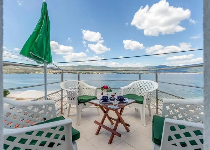 In Arbanija With Sea View, Balcony, Air Conditioning, Wifi 5138-1