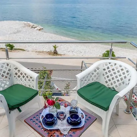 In Arbanija With Sea View, Balcony, Air Conditioning, Wifi 5138-1